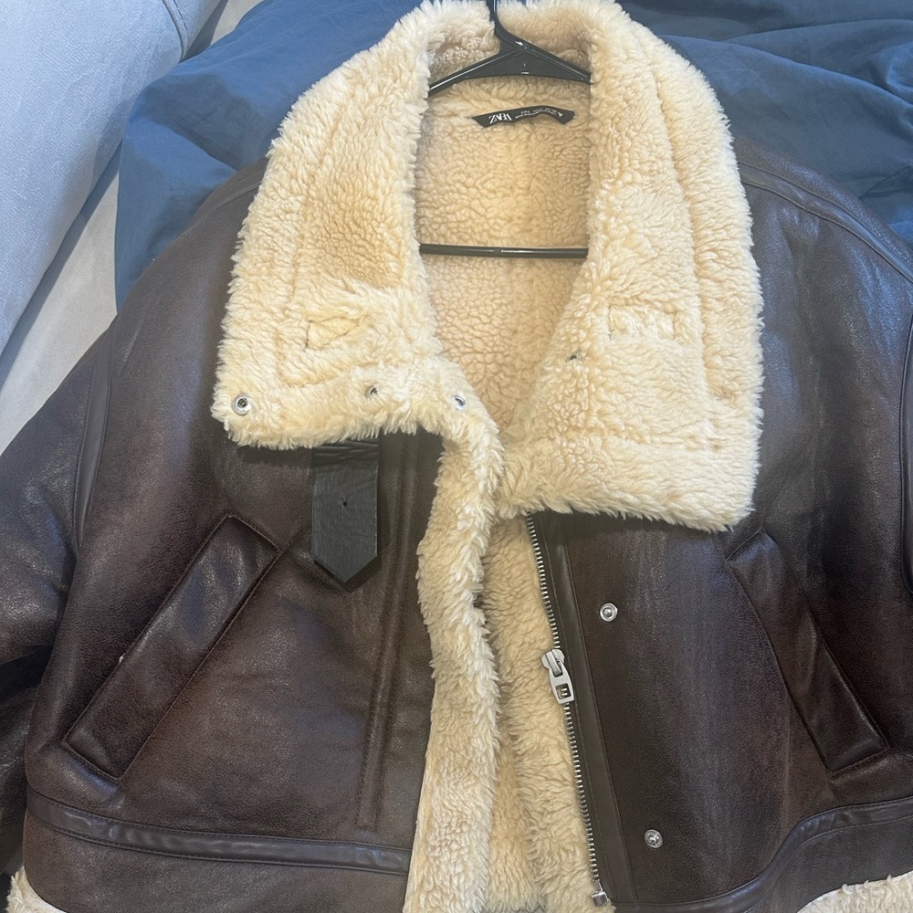 Zara Brown Leather Jacket with Cream Accents - Picture 3 of 7